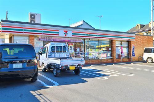 セブンイレブン草加柳島店まで260m