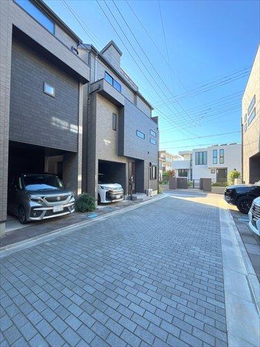 北側位置指定道路‐2025年11月撮影2