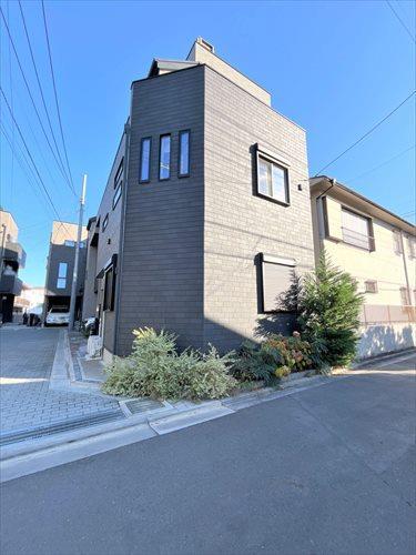 外観‐2025年11月撮影