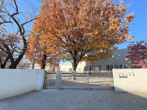 認定こども園清泉幼稚園‐930m