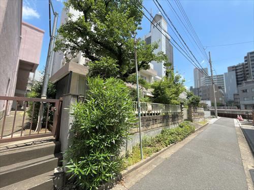 前面道路含む現地_2025年6月撮影