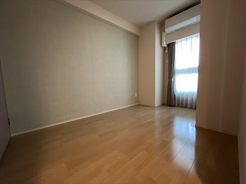 洋室（約5.0帖）