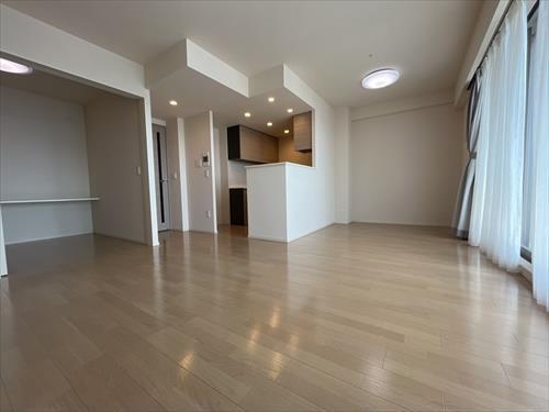 リビングダイニング