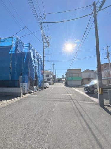 前面道路(西側)‐2025年12月撮影