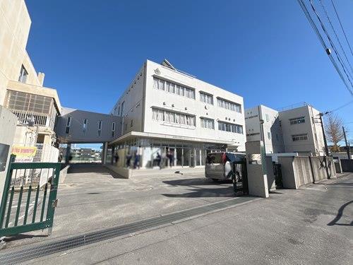 川口市立十二月田中学校‐1010m