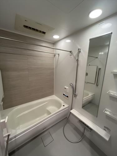 浴室‐2025年11月撮影