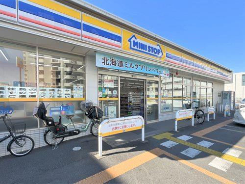 ミニストップ蕨中央2丁目店‐860m