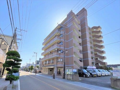 外観‐2025年11月撮影