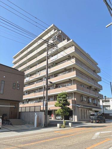 外観‐2025年11月撮影