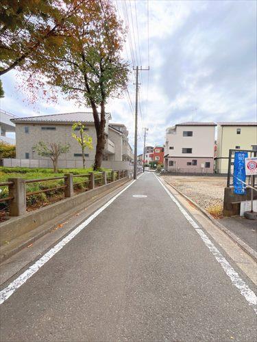 前面道路‐2025年11月撮影