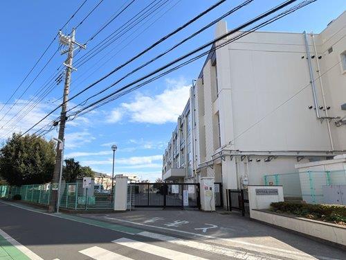 調布市立北ノ台小学校‐1020m