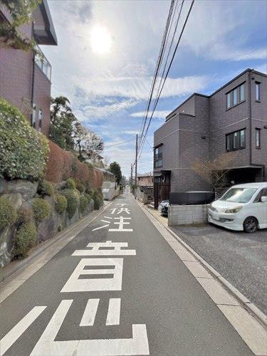 前面道路‐2026年2月撮影