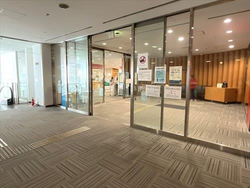 さいたま市立中央図書館‐1010m