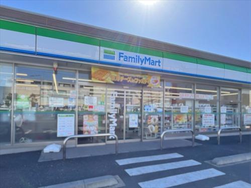 ファミリーマート川口南前川店‐400m