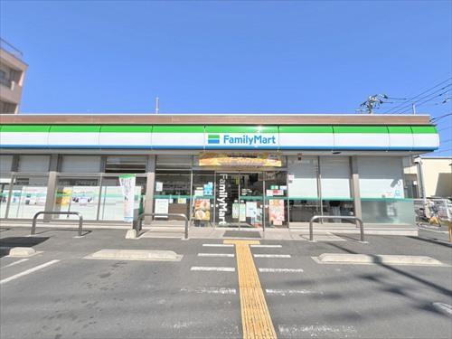 ファミリーマート川口芝下一丁目店500m