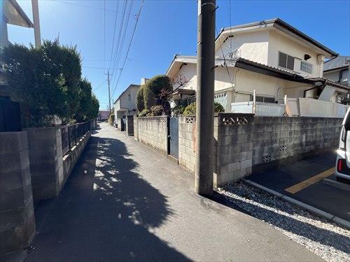 前面道路を含む現地