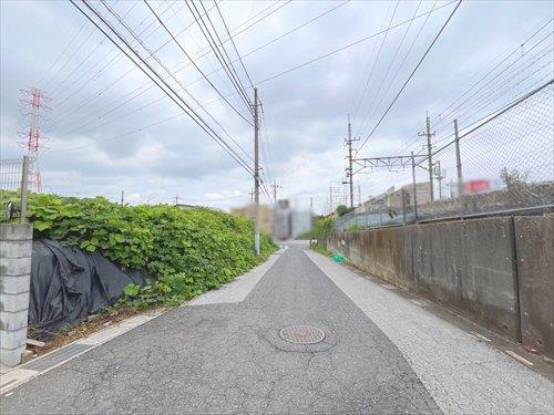 南側前面道路‐2026年6月撮影