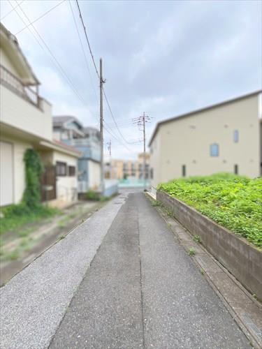 北側前面道路‐2026年6月撮影