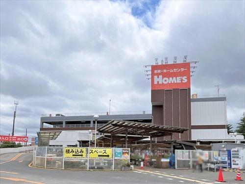 島忠ホームズ川口朝日店-290m