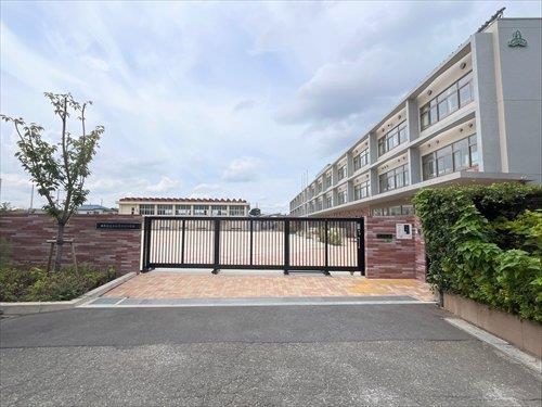 練馬区立上石神井北小学校-720m