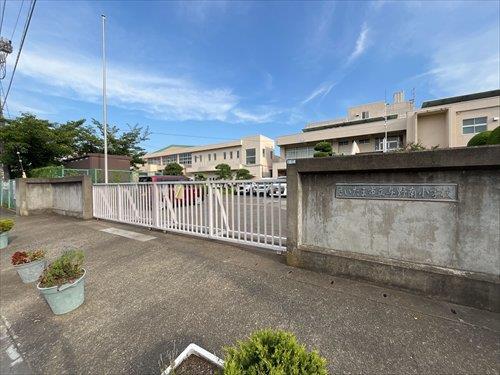 さいたま市立与野南小学校-590m