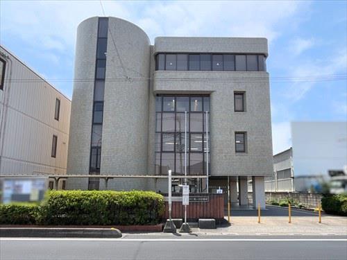 川口市立鳩ヶ谷図書館-670m