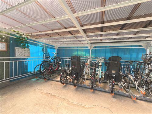 自転車置場‐2026年7月撮影