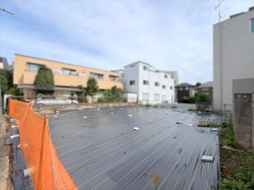 現地全体(対象地：手前側)