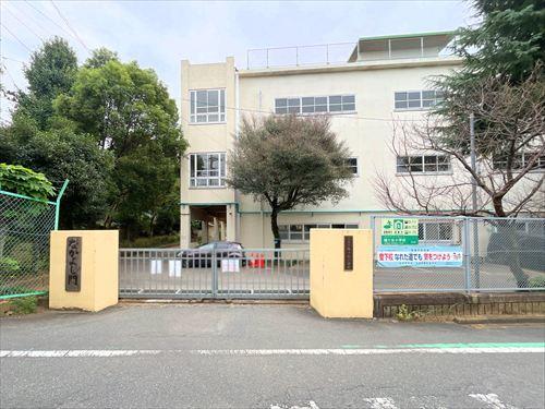 川口市立鳩ヶ谷小学校-540m 川口市立鳩ヶ谷小学校-540m