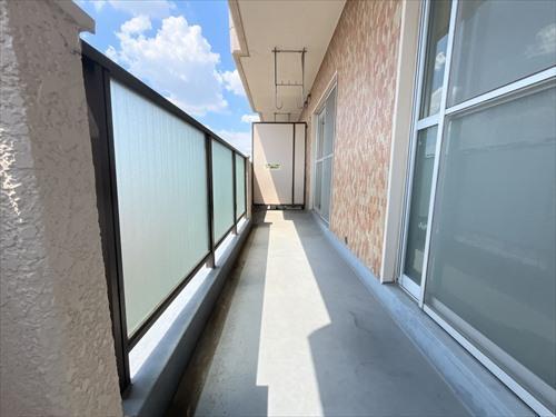 西側バルコニー