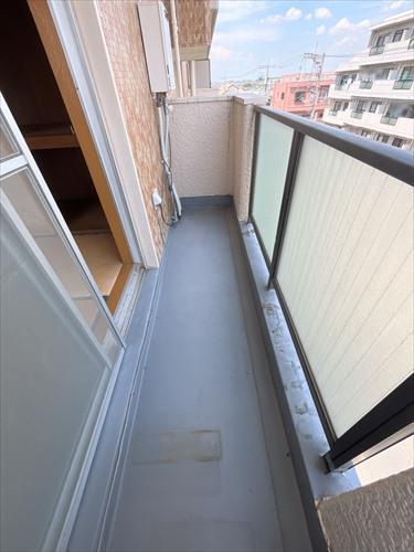 東側バルコニー