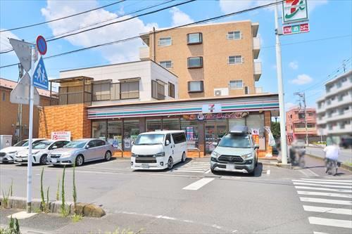 セブンイレブン東大宮4丁目店まで80m