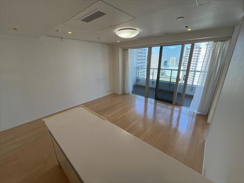 リビングダイニング