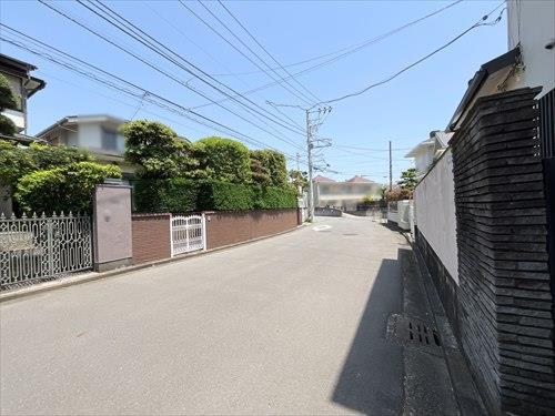 前面道路（物件・右）