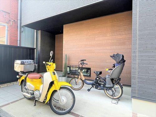 玄関前スペース