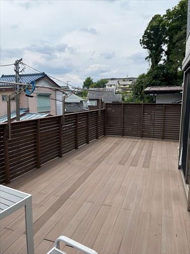 ウッドデッキ