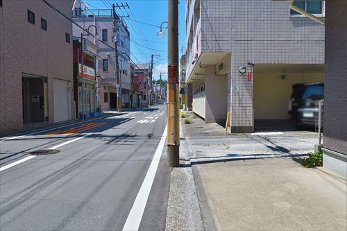 前面道路（物件・右）