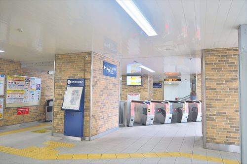京浜急行電鉄本線「日ノ出町駅」徒歩10分