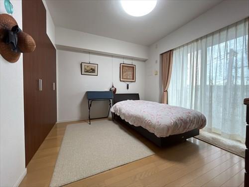 洋室（約7.0帖）