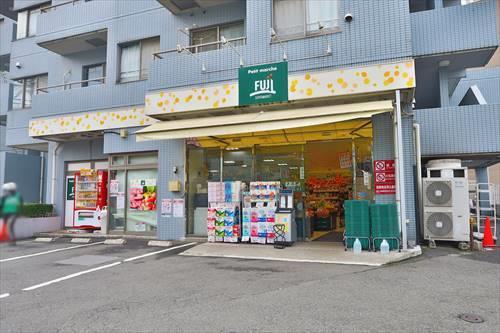 プチマルシェフジ山元町店まで340m