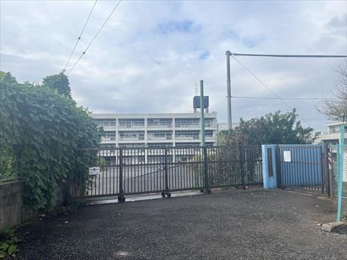 横浜市立山元小学校まで450m