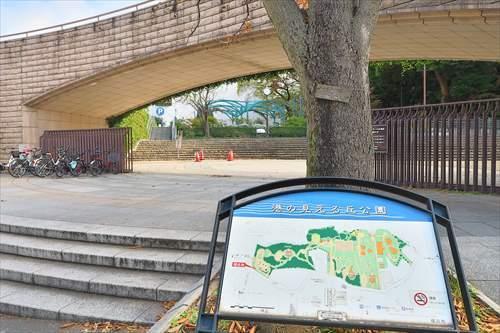 港の見える丘公園まで1230m