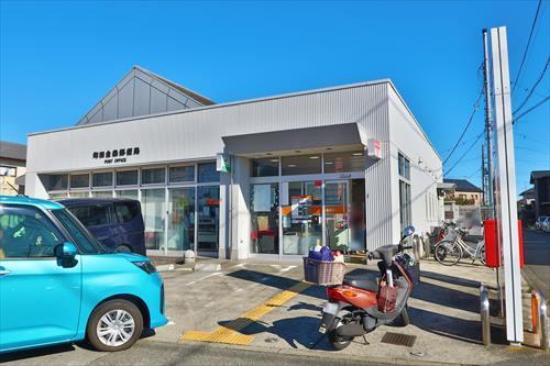 町田金森郵便局まで670m
