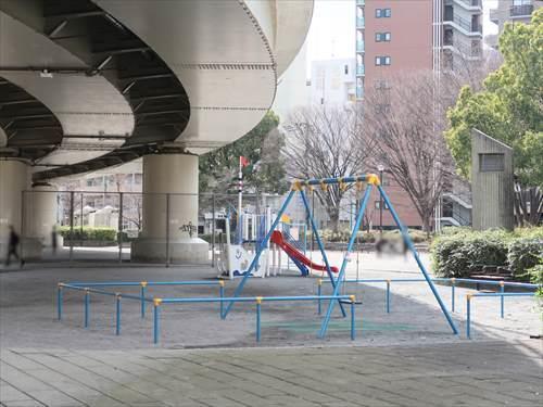 阪東橋公園まで310m