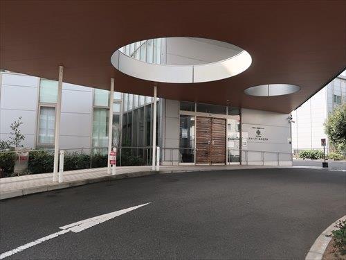 クローバーホスピタルまで660m