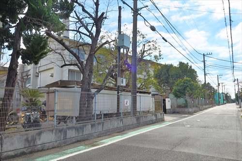 藤沢市立鵠洋小学校まで1260m