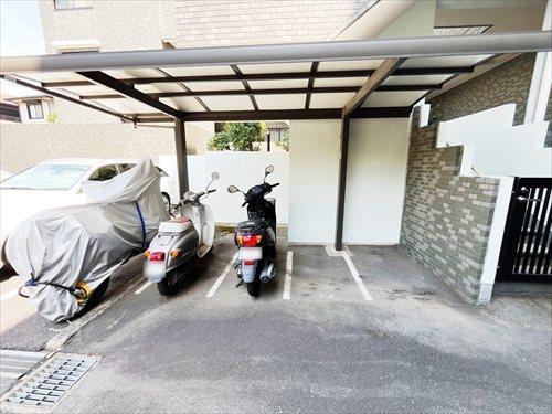 バイク置場