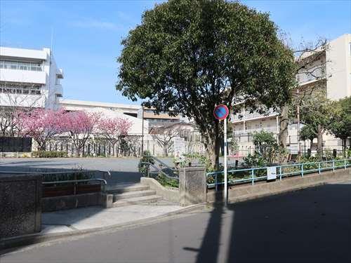 東蒔田公園まで30m