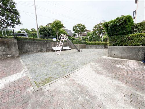 敷地内公園