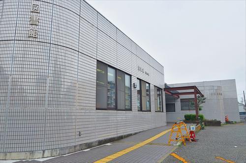 茅ヶ崎市立図書館香川分館まで270m